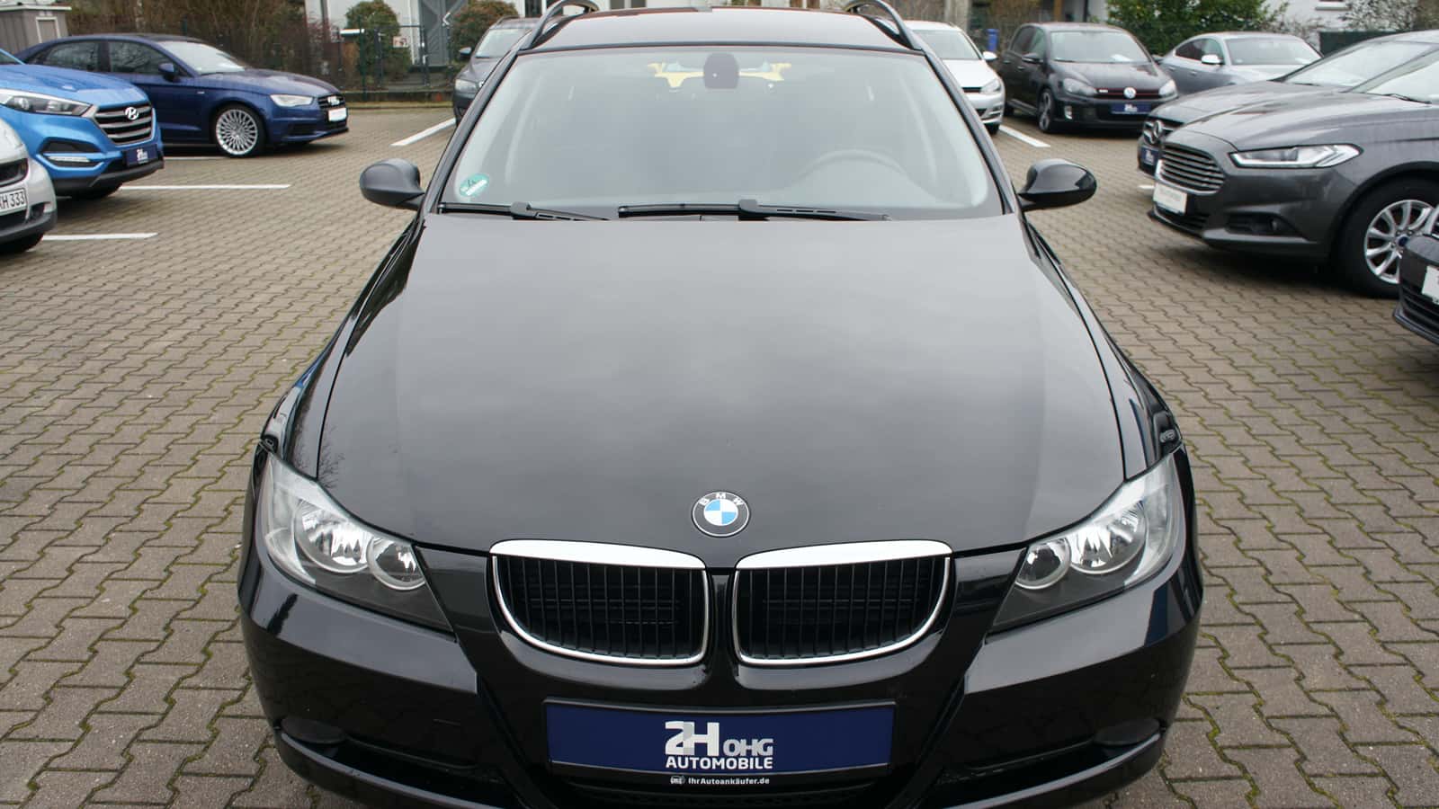 BMW 318d Touring Bild