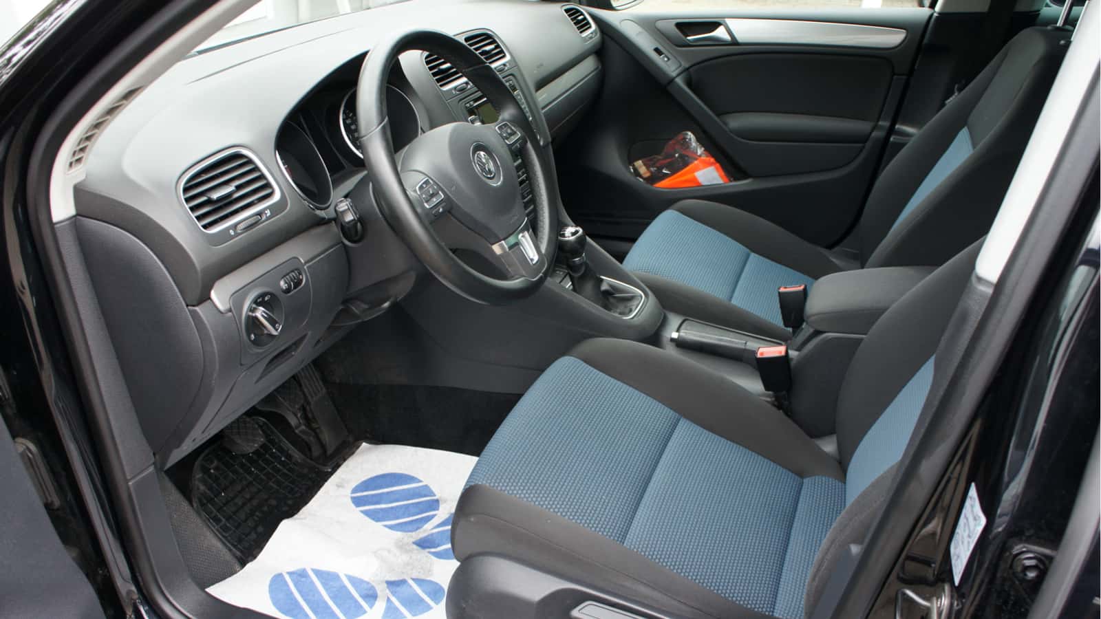 Volkswagen Golf VI Bild